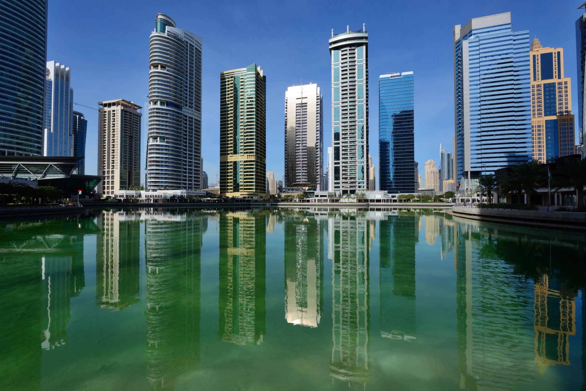 JLT
